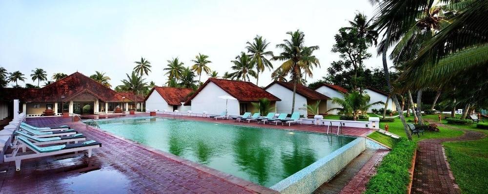 Abad Whispering Palms Hotel Kumarakom Ngoại thất bức ảnh
