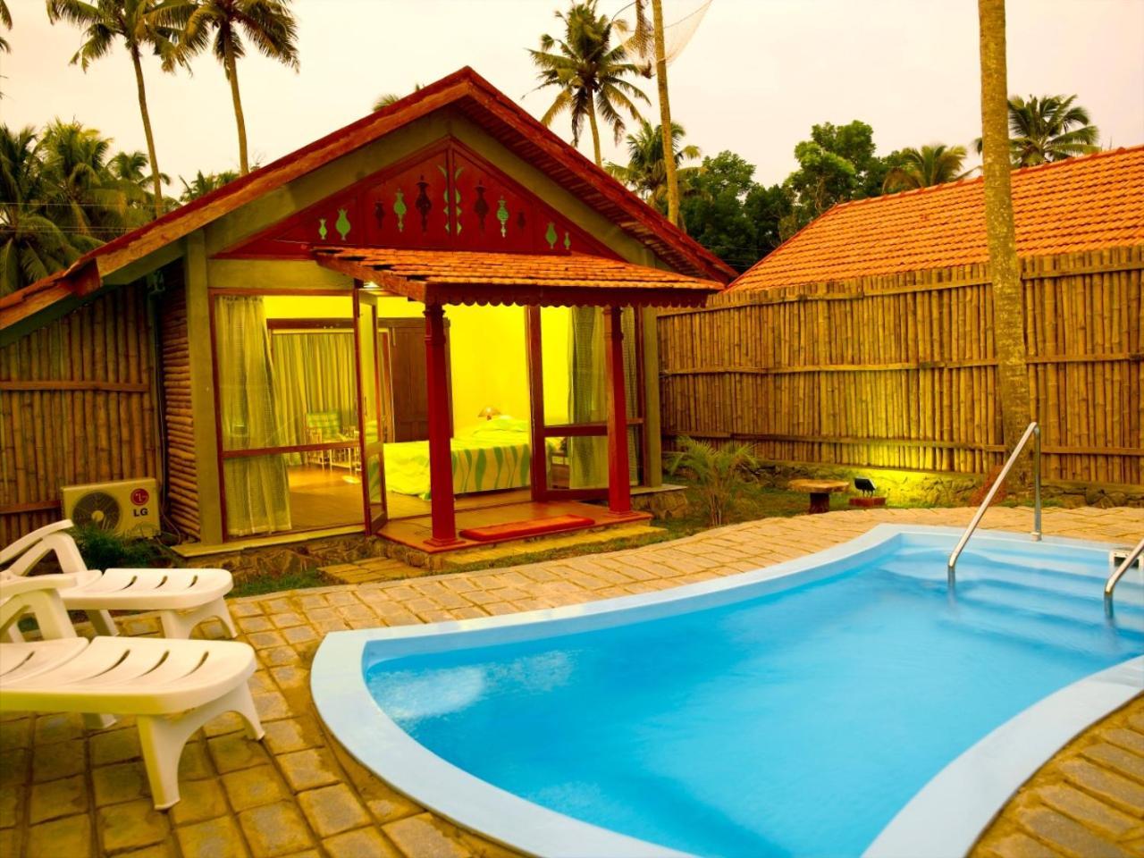 Abad Whispering Palms Hotel Kumarakom Ngoại thất bức ảnh