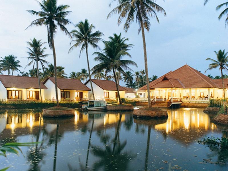 Abad Whispering Palms Hotel Kumarakom Ngoại thất bức ảnh