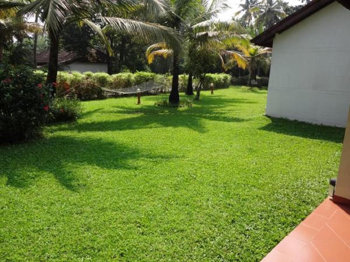 Abad Whispering Palms Hotel Kumarakom Ngoại thất bức ảnh